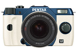 A Geelong Cats Pentax Q10. I want one!  